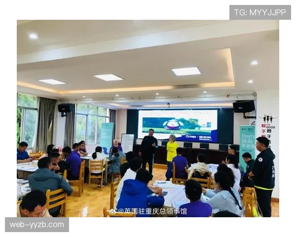 英超与教育部联合推出校园足球教练员培训计划