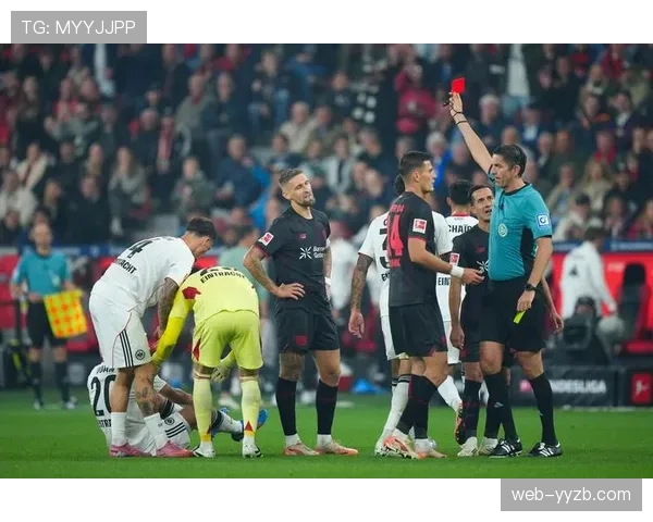 德甲引入半自动越位技术后首次出现争议,门兴格拉德巴赫进球经VAR长时间复核后被判有效 德甲引入半自动越位技术后首次出现争议,门兴格拉德巴赫进球经VAR长时间复核后被判有效